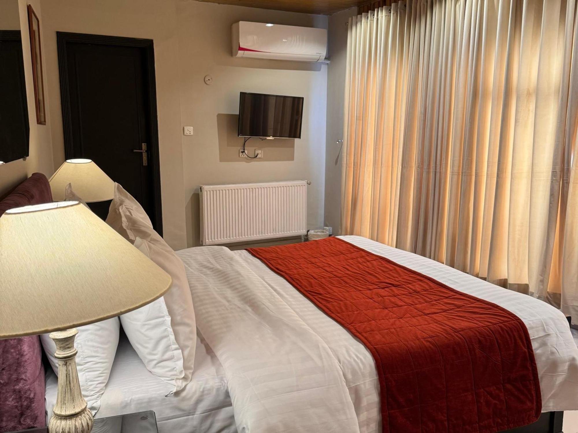 Maisonette Firhill Hotel & Resort Murree Dış mekan fotoğraf